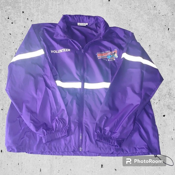 Disney Parks Hooded Windbreaker Jacket Size Medium Marathon Weekend Volunteer - Picture 3 of 10